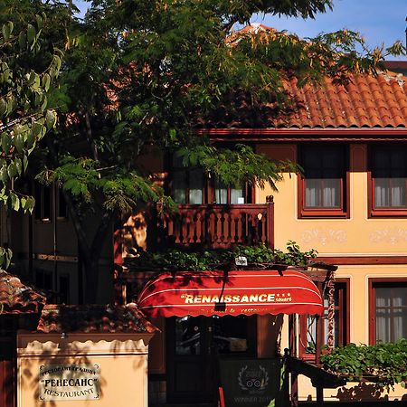 Family Hotel At Renaissance Square Plovdiv Kültér fotó