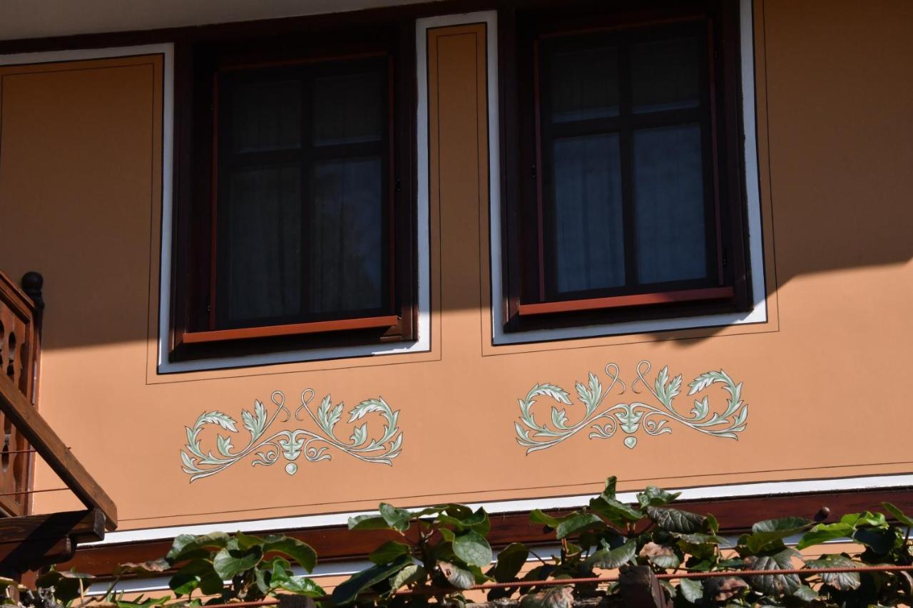 Family Hotel At Renaissance Square Plovdiv Kültér fotó